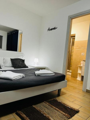 Caronda House Living